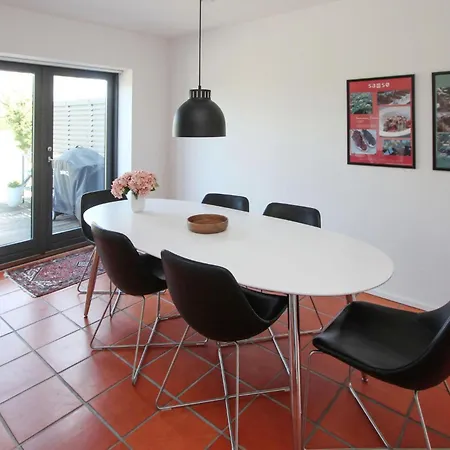 2 Bedroom Beautiful In Samso Apartment *